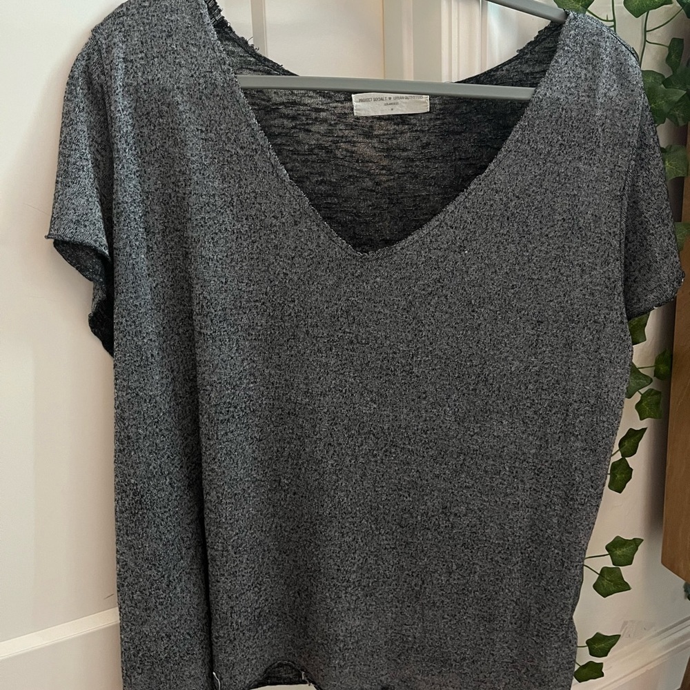UO PROJECT SOCIAL TEE
